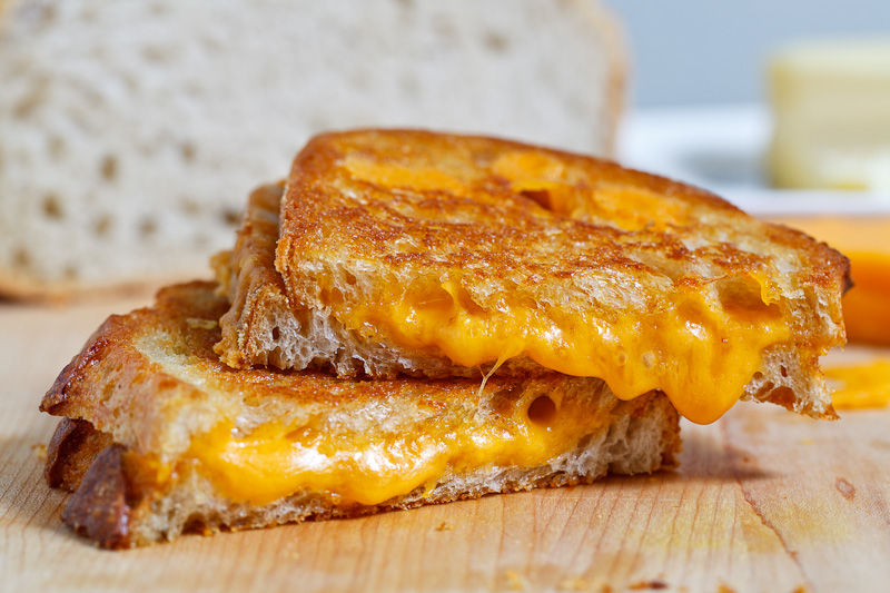 The+Perfect+Grilled+Cheese+Sandwich+800+1581[1]